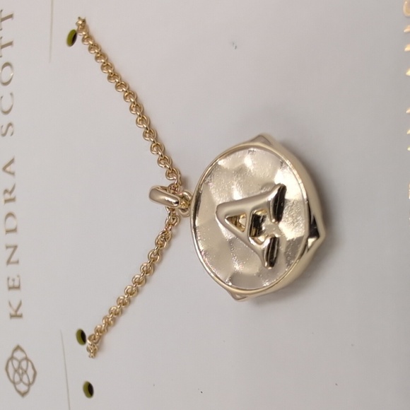 Kendra Scott "A" Initial Gold Minimalist Necklace Personalized Letter A Pendant - Picture 2 of 4